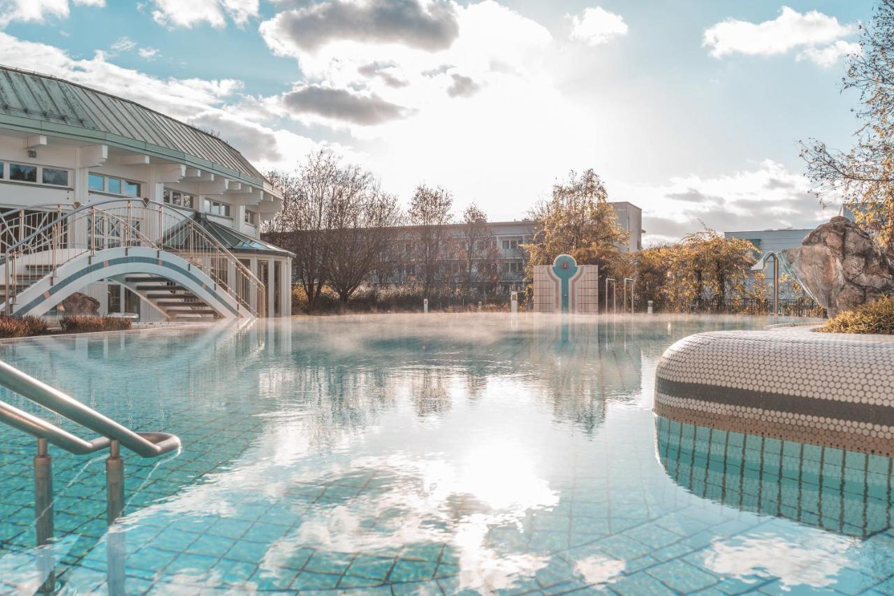 Reduce Hotel Thermal Adults Only Bad Tatzmannsdorf Exterior photo